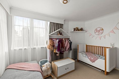 Photo of property in 13 Eton Street, Taradale, Napier, 4112