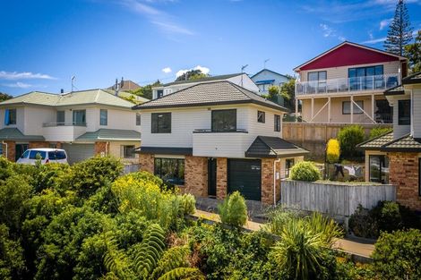 Photo of property in 3c Duncan Street, Tawa, Wellington, 5028