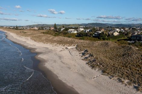 Photo of property in 323c Oceanbeach Road, Mount Maunganui, 3116