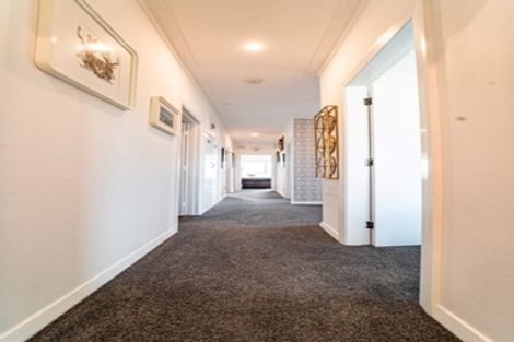 Photo of property in 14 Earls Road, Saint Clair, Dunedin, 9012