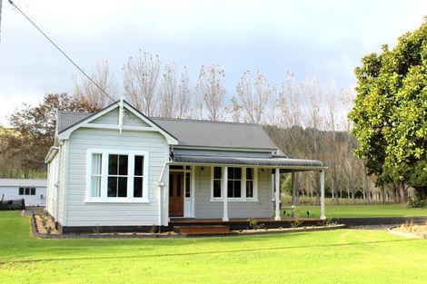 Photo of property in 11 Waihi Falls Road, Waione, Dannevirke, 4971