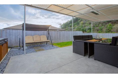 Photo of property in 3 Tussock Place, Stoke, Nelson, 7011