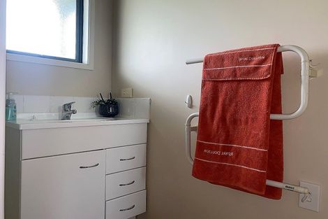 Photo of property in 13 Tasman Street, Opunake, 4616