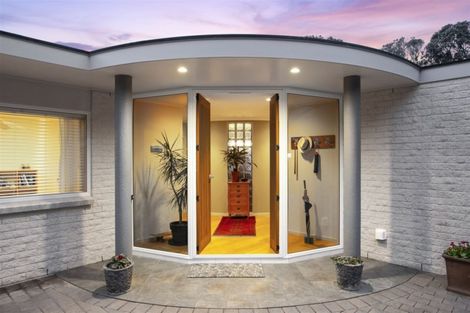 Photo of property in 30 Marellen Drive, Red Beach, 0932