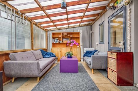 Photo of property in 17 Cook Drive, Whitianga, 3510