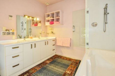 Photo of property in 121 Somerton Road, Makauri, Gisborne, 4071