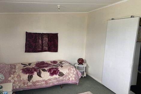Photo of property in 11 Preston Street, Eltham, 4322