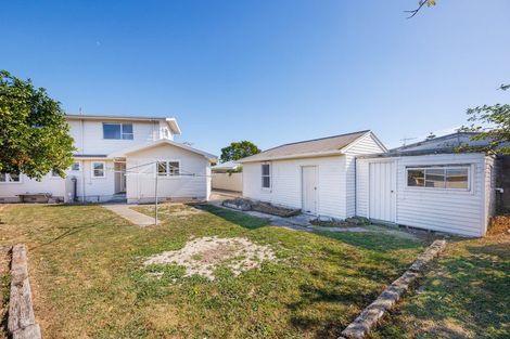Photo of property in 3 Ellesmere Crescent, Highbury, Palmerston North, 4412