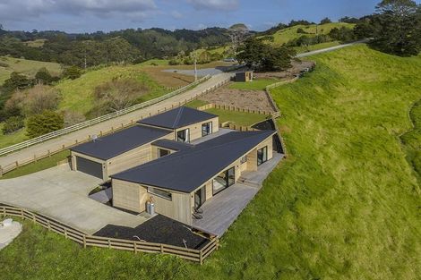 Photo of property in 163a Ahuroa Road, Puhoi, Warkworth, 0994