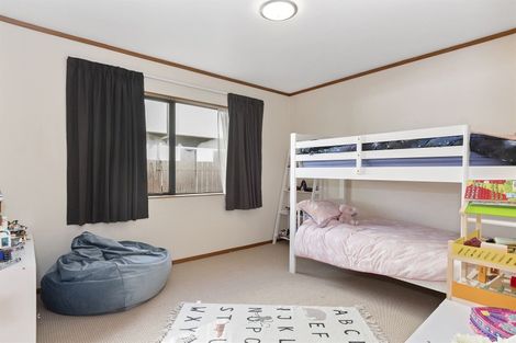 Photo of property in 24 Wells Court, Mount Maunganui, 3116