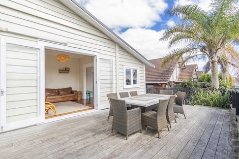 Photo of property in 1/3 Duke Street, Papakura, 2110