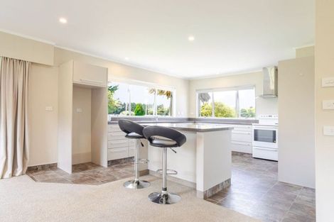 Photo of property in 208 Adelaide Road, Dannevirke, 4930