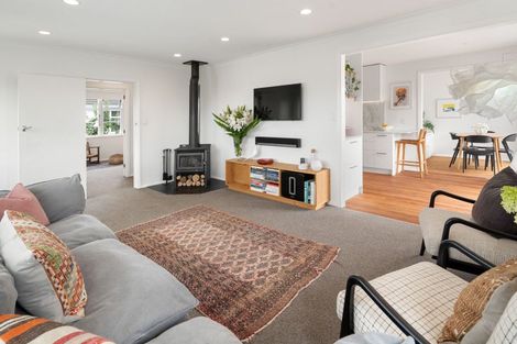 Photo of property in 25 Cambridge Terrace, Masterton, 5810