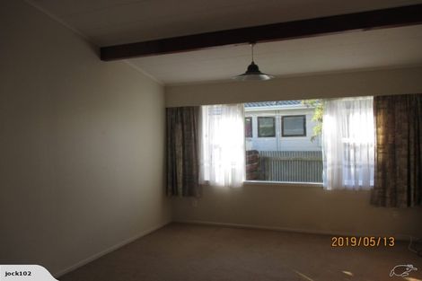Photo of property in 9/52 Leighton Avenue, Waiwhetu, Lower Hutt, 5010