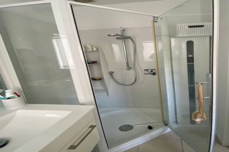 Photo of property in 45 Edinburgh Terrace, Berhampore, Wellington, 6023