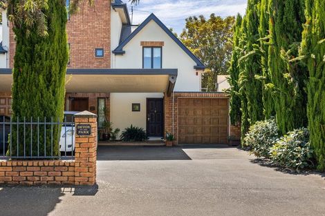 Photo of property in 13c Devon Street, Sydenham, Christchurch, 8023