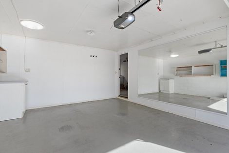 Photo of property in 15b Meadowland Street, Matua, Tauranga, 3110