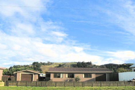 Photo of property in 2 Le Quesne Road, Bay View, Napier, 4104