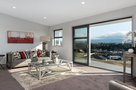 Photo of property in 11 Goldstone Place, Omokoroa, 3114