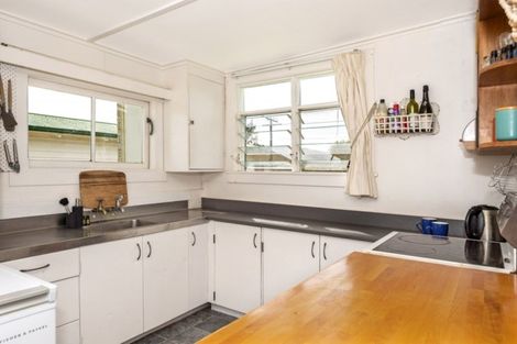 Photo of property in 2 Ora Street, Makaraka, Gisborne, 4010