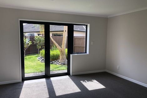 Photo of property in 76 Sovereign Drive, Papamoa Beach, Papamoa, 3118