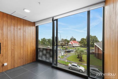 Photo of property in 205/1 Buscomb Avenue, Henderson, Auckland, 0610