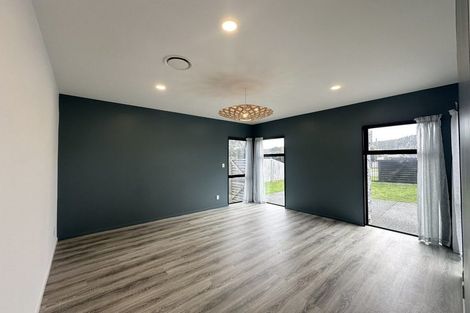 Photo of property in 203 Matua Road, Kumeu, 0810