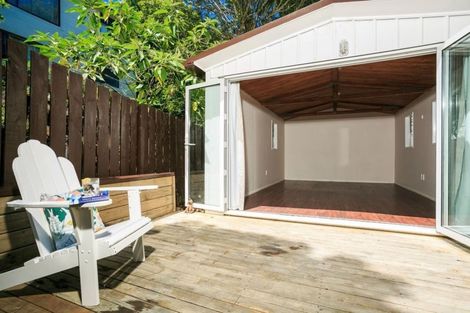 Photo of property in 2/74 Brigantine Drive, Beach Haven, Auckland, 0626