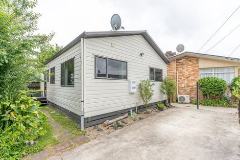 Photo of property in 35 Pulham Crescent, Queenwood, Hamilton, 3210