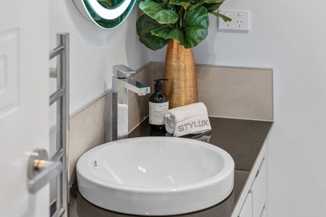 Photo of property in 2/10 Ekara Road, Flagstaff, Hamilton, 3281