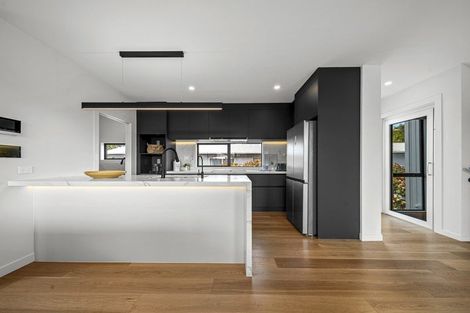 Photo of property in 5b Lomond Street, Takapuna, Auckland, 0622