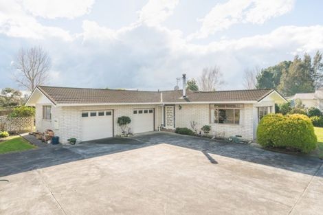 Photo of property in 166 High Street, Bulls, 4818