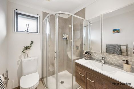 Photo of property in 14 Kahika Grove, Huapai, Kumeu, 0810
