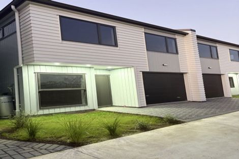 Photo of property in 163b Bradbury Road, Botany Downs, Auckland, 2010