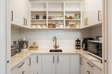 Photo of property in 166 Oriental Parade, Papamoa Beach, Papamoa, 3118