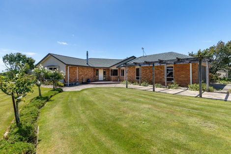 Photo of property in 1329 Devon Road, Brixton, Waitara, 4382