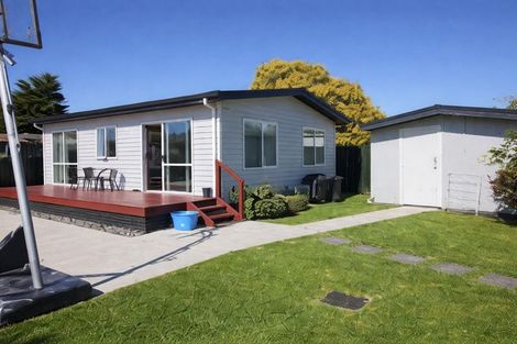 Photo of property in 2 Jeanette Street, Glenview, Hamilton, 3206