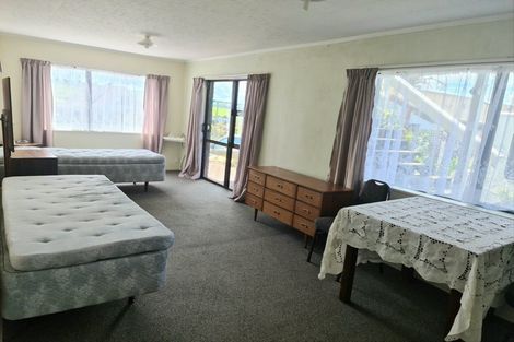 Photo of property in 27 Shera Street, Acacia Bay, Taupo, 3330