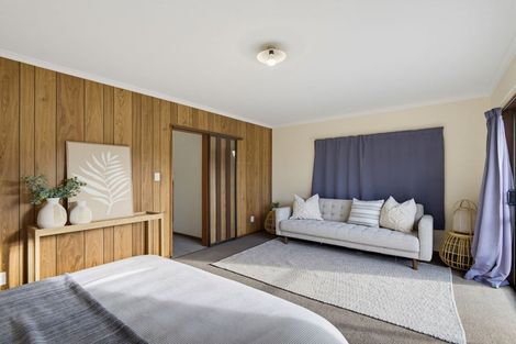 Photo of property in 2 Regency Crescent, Redwood, Christchurch, 8051
