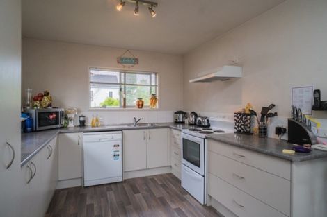 Photo of property in 281 Te Atatu Road, Te Atatu South, Auckland, 0610