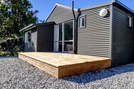 Photo of property in 1294 Lake Kaniere Road, Lake Kaniere, Kokatahi, 7881