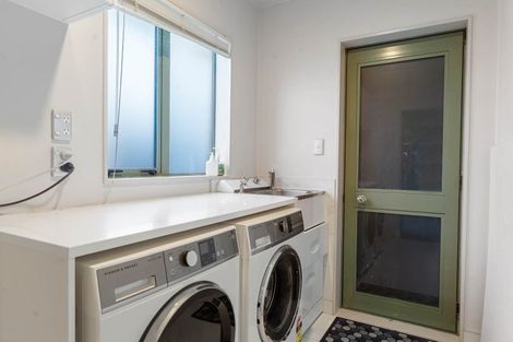 Photo of property in 3 Exler Place, Avondale, Auckland, 0600