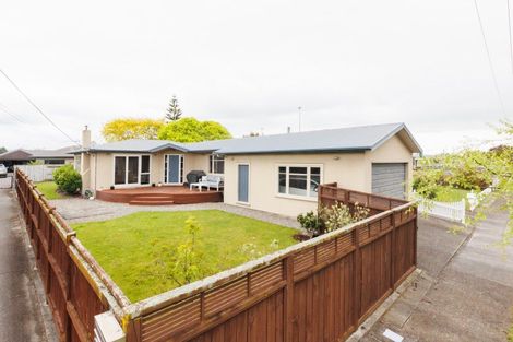 Photo of property in 39 Leeds Street, Milson, Palmerston North, 4414