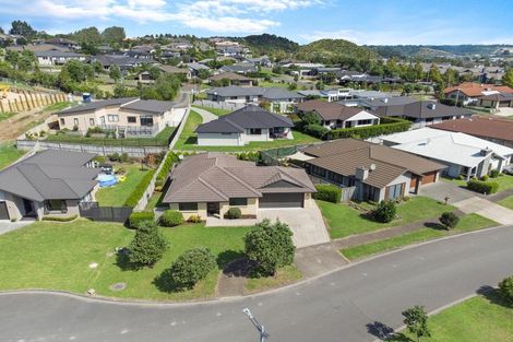 Photo of property in 14 Tarn Close, Pyes Pa, Tauranga, 3112