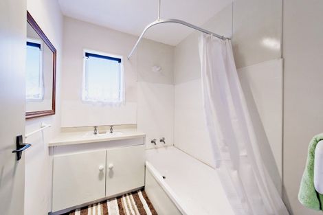 Photo of property in 22 Seadown Crescent, Amberley, 7410