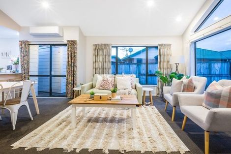 Photo of property in 39 Apple Terrace, Ranui, Porirua, 5024