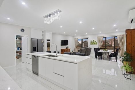 Photo of property in 16 Catherine Mclean Road, Pukekohe, 2120