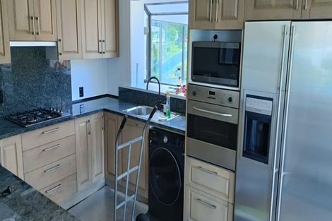 Photo of property in 4 Bewley Avenue, Macandrew Bay, Dunedin, 9014