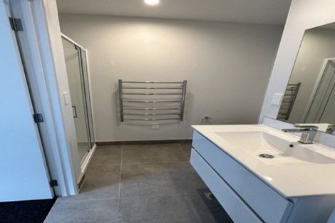 Photo of property in 3/3234 Great North Road, New Lynn, Auckland, 0600