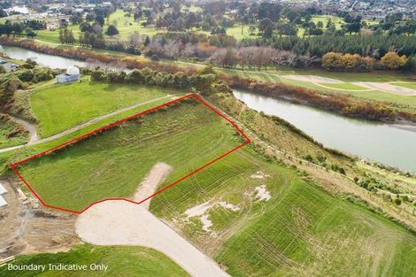 Photo of property in 44 Vaucluse Heights, Fitzherbert, Palmerston North, 4410